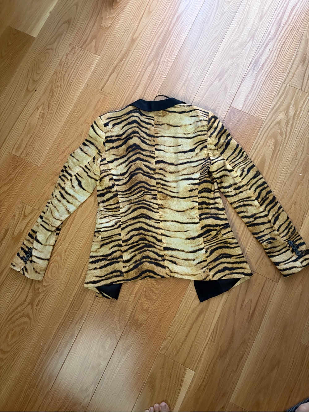 Zara Tiger-Print Blazer Jacket - Yellow & Black